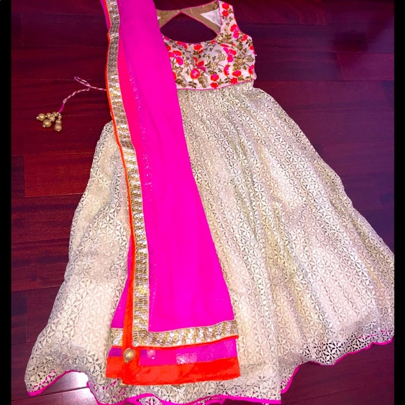 🎉 HP 🎉 NWT Crop Top + Skirt (Lengha) - Picture 9 of 10